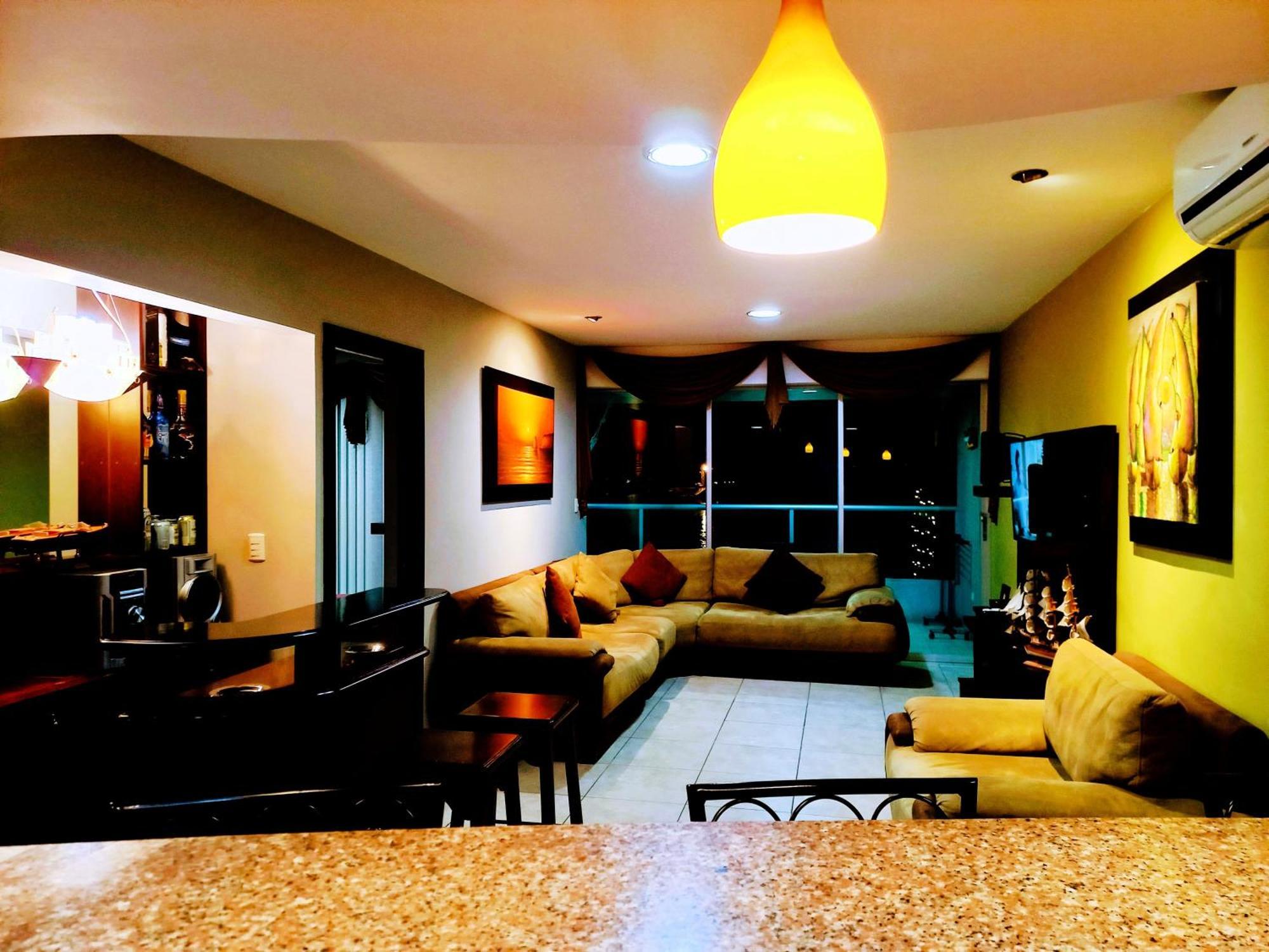 סלינאס Apartamento De Lujo Al Pie Del Mar Condominio Torre Marina מראה חיצוני תמונה